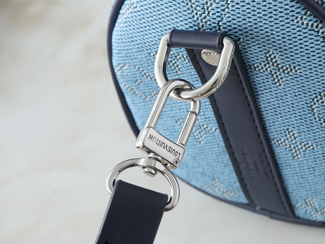 ルイ・ヴィトン キーポル･バンドリエール 25