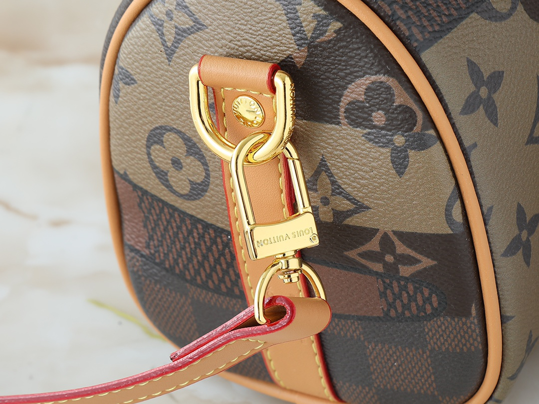 ルイ・ヴィトン キーポル･バンドリエール 25