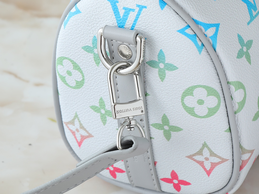 ルイ・ヴィトン キーポル･バンドリエール 25