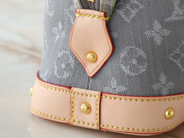 ルイ・ヴィトン ポシェット･コスメティック GM