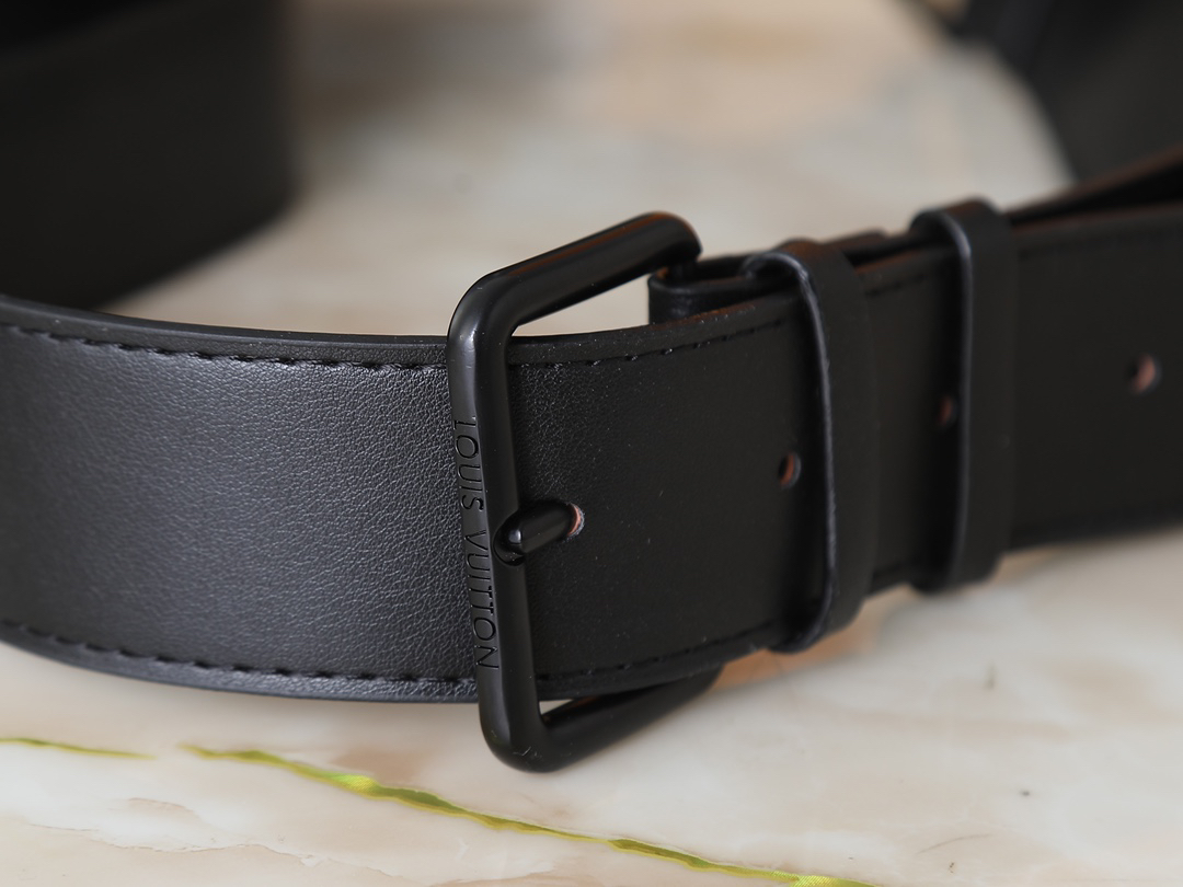 ルイ・ヴィトン ラッシュ･バムバッグ