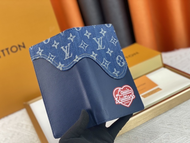 ルイ・ヴィトン ポルトフォイユ･ブラザ ウォレット