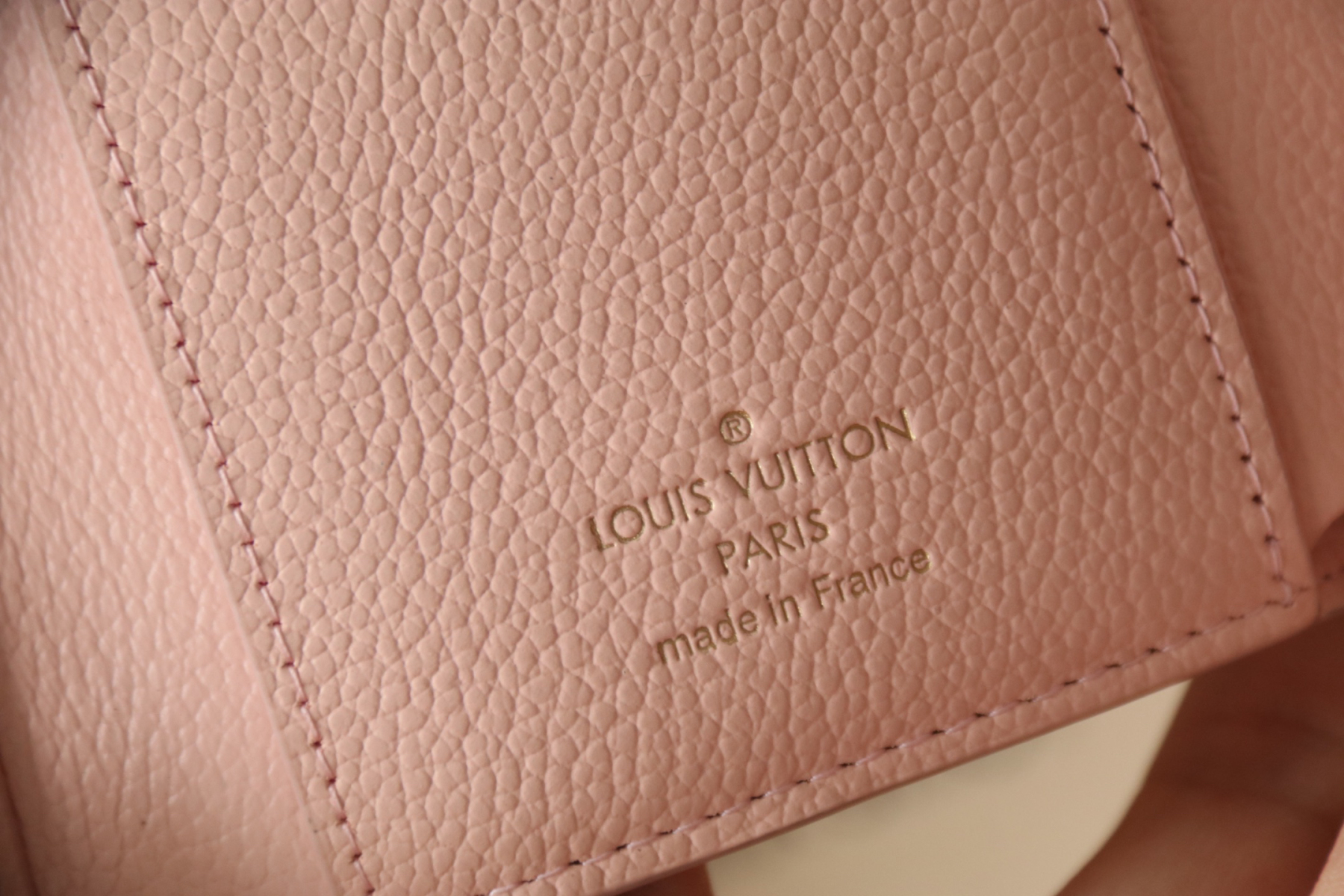 ルイ・ヴィトン「Louis Vuitton」ポルトフォイユ･ヴィクトリーヌ