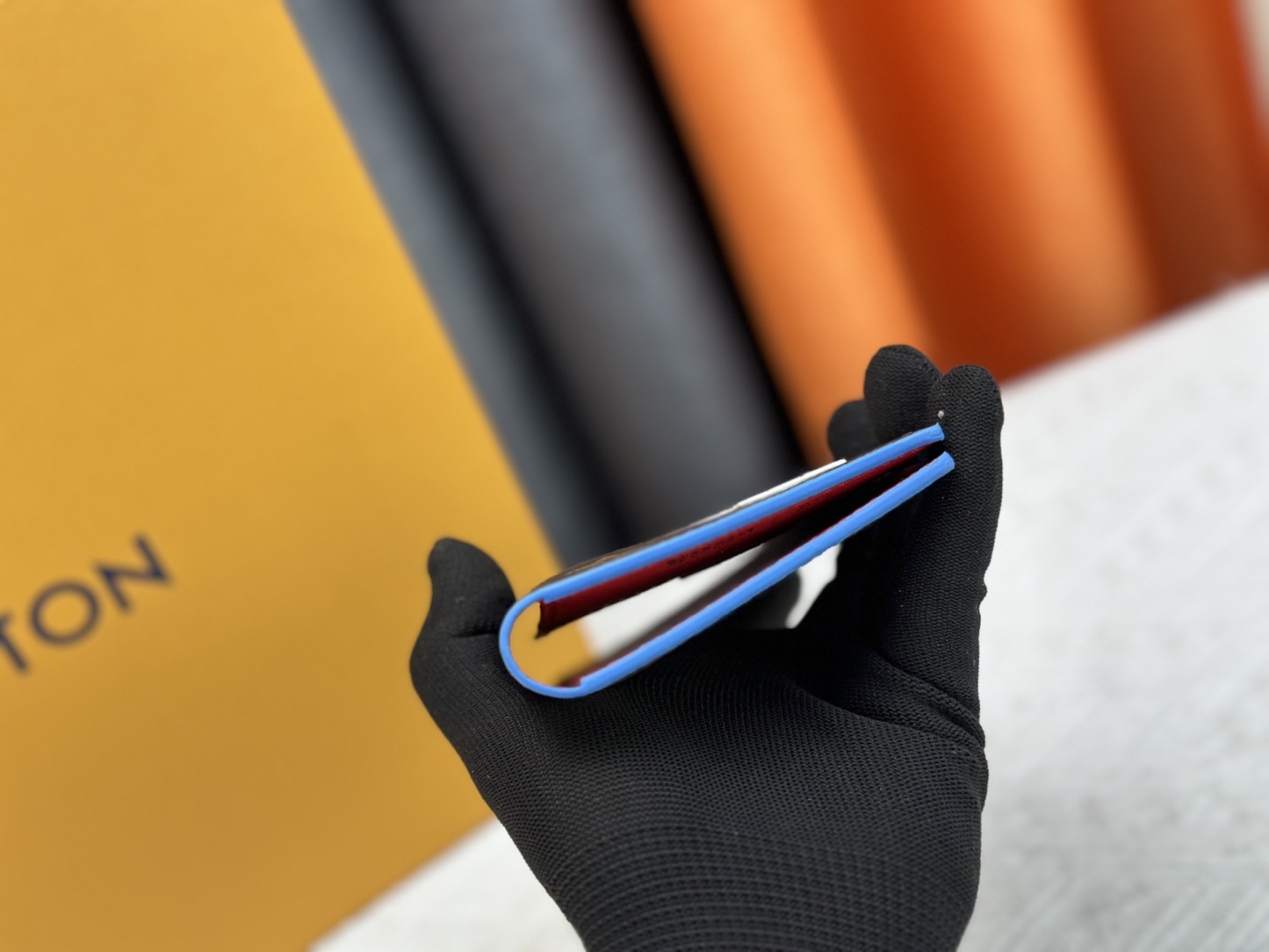 ルイ・ヴィトン パスポートカバー クーヴェルテュール･パスポール