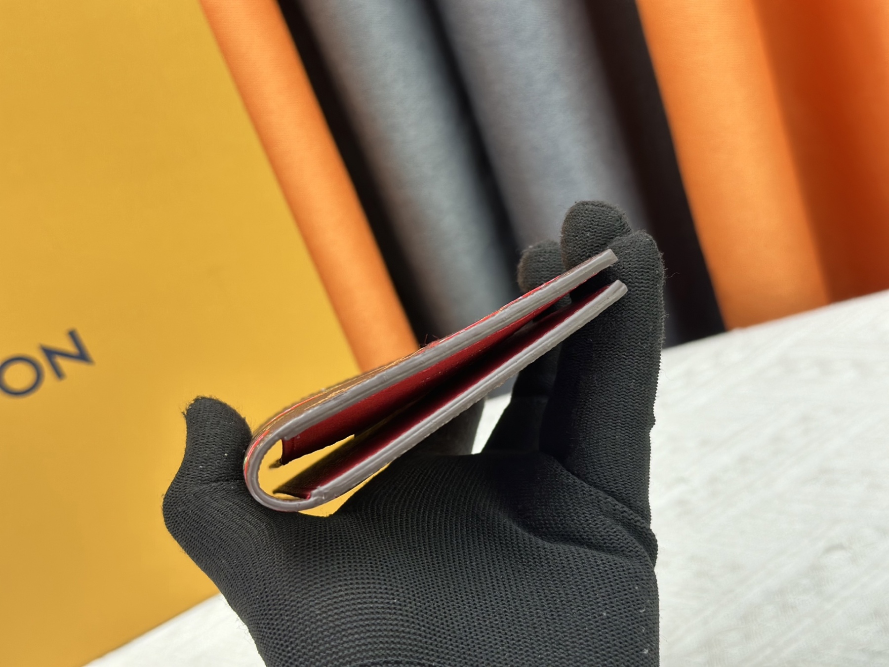 ルイ・ヴィトン パスポートカバー クーヴェルテュール･パスポール