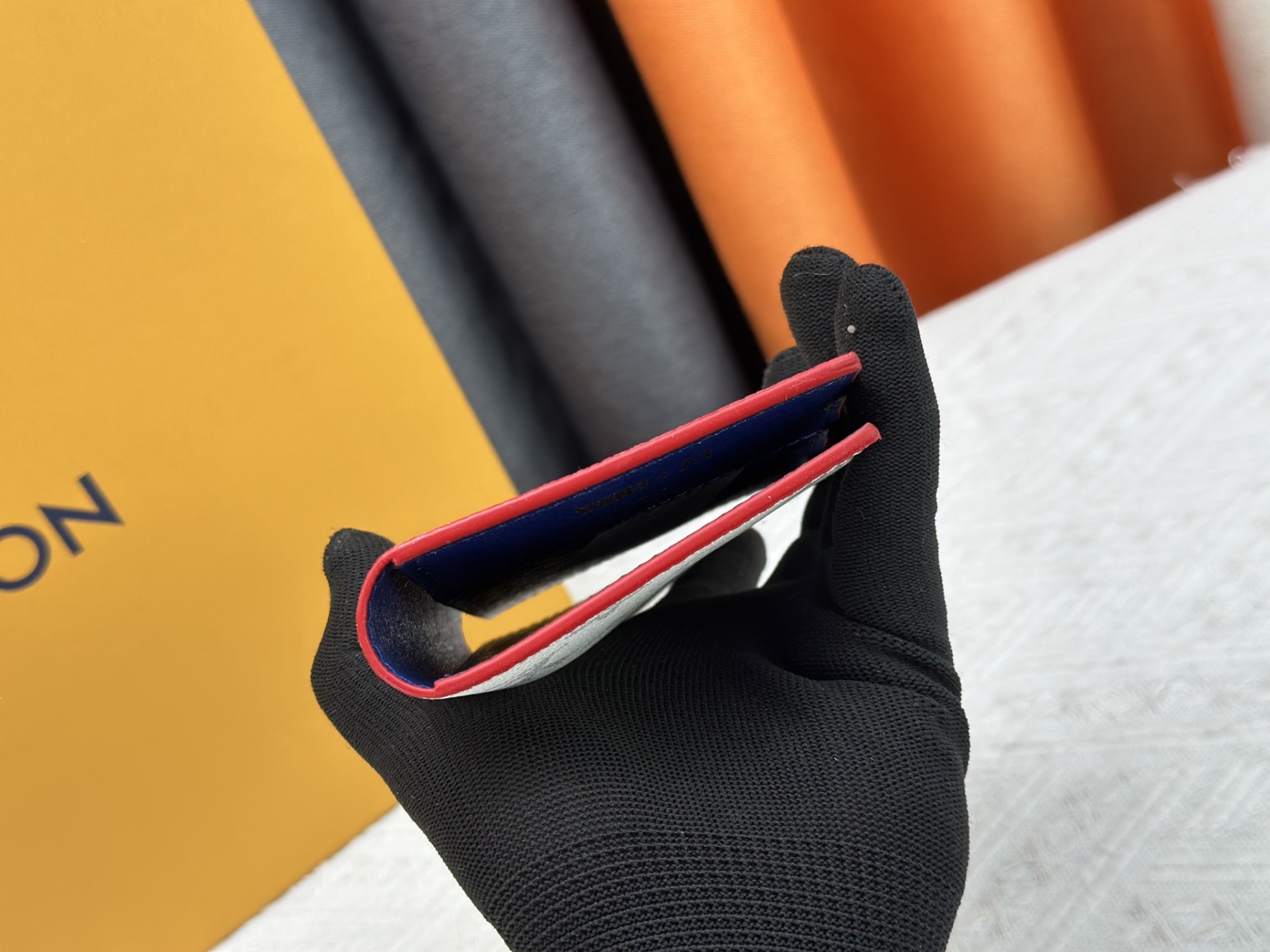 ルイ・ヴィトン パスポートカバー クーヴェルテュール･パスポール