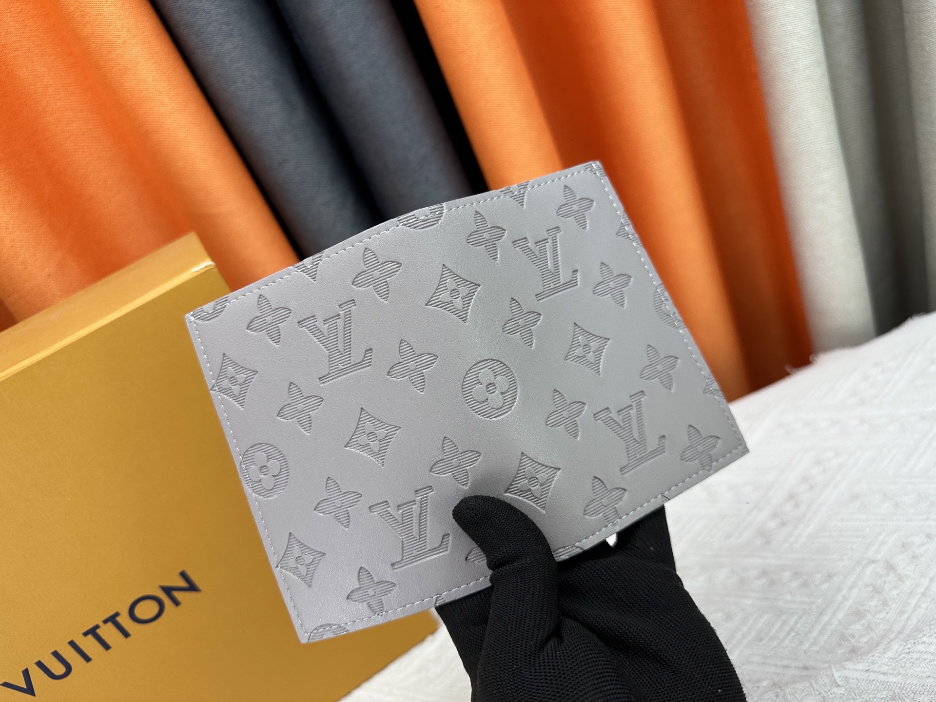 ルイ・ヴィトン パスポートカバー クーヴェルテュール･パスポール