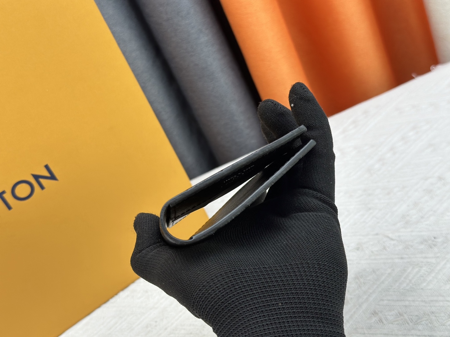 ルイ・ヴィトン パスポートカバー クーヴェルテュール･パスポール