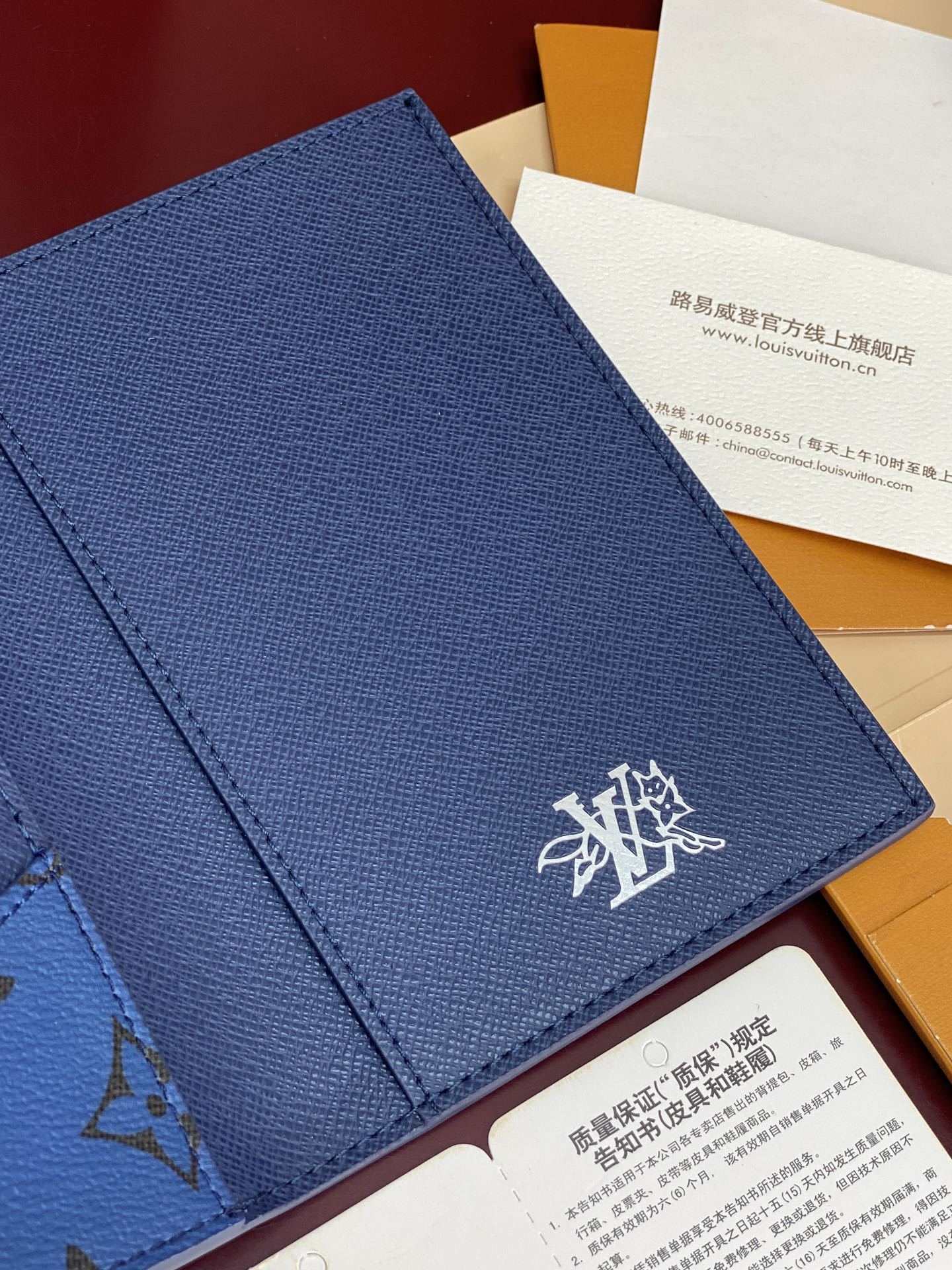 ルイ・ヴィトン パスポートカバー クーヴェルテュール･パスポール