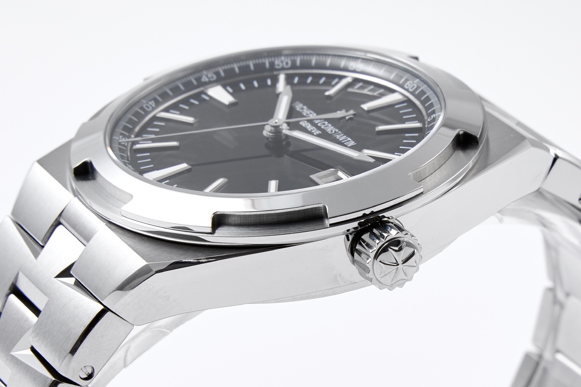 ヴァシュロン・コンスタンタン オーヴァシーズ 41mm