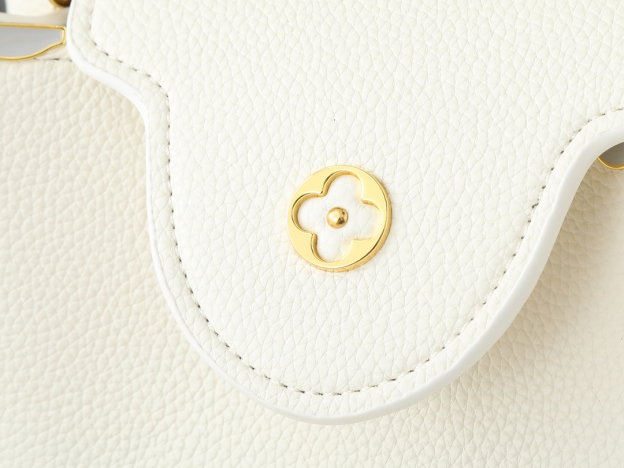 ルイ・ヴィトン「Louis Vuitton」カプシーヌ BB