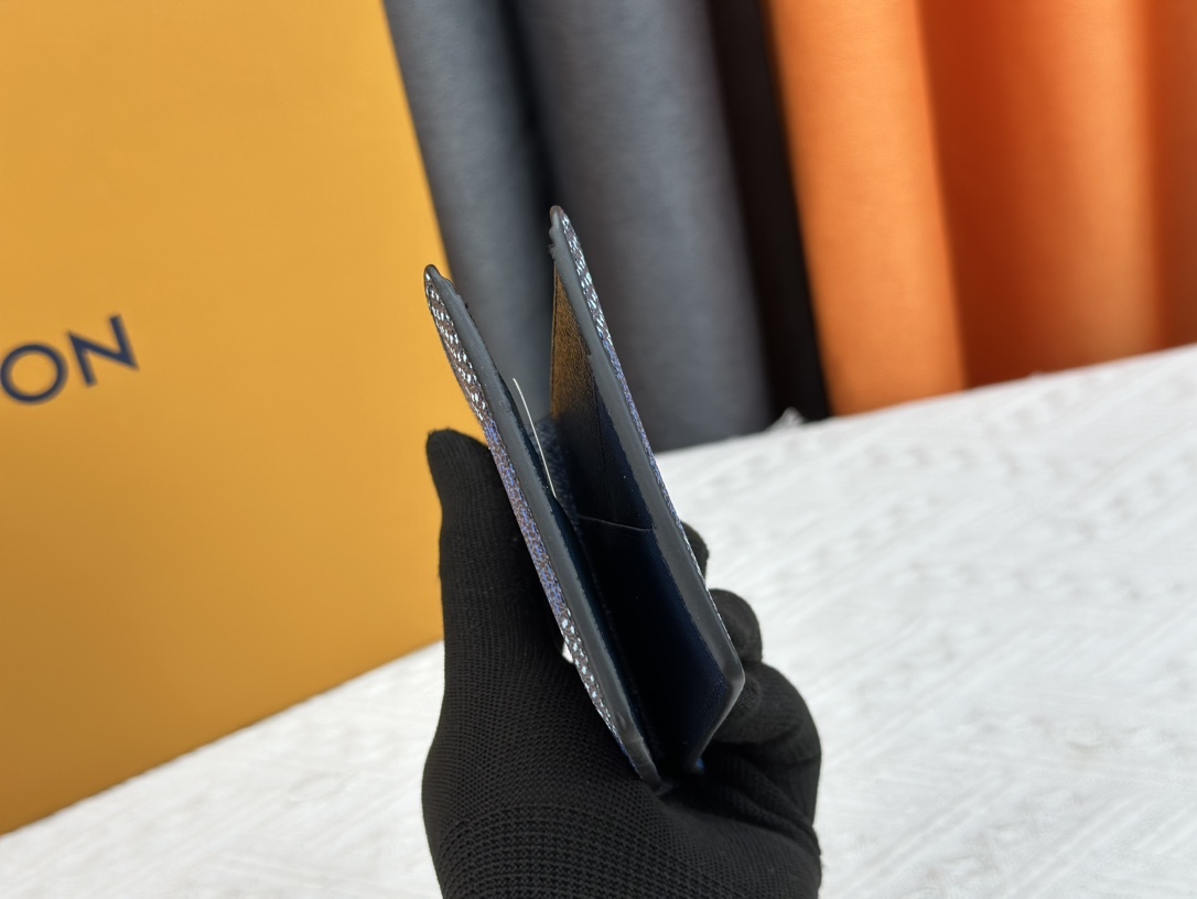 ルイ・ヴィトン ポルトフォイユ･ミュルティプル