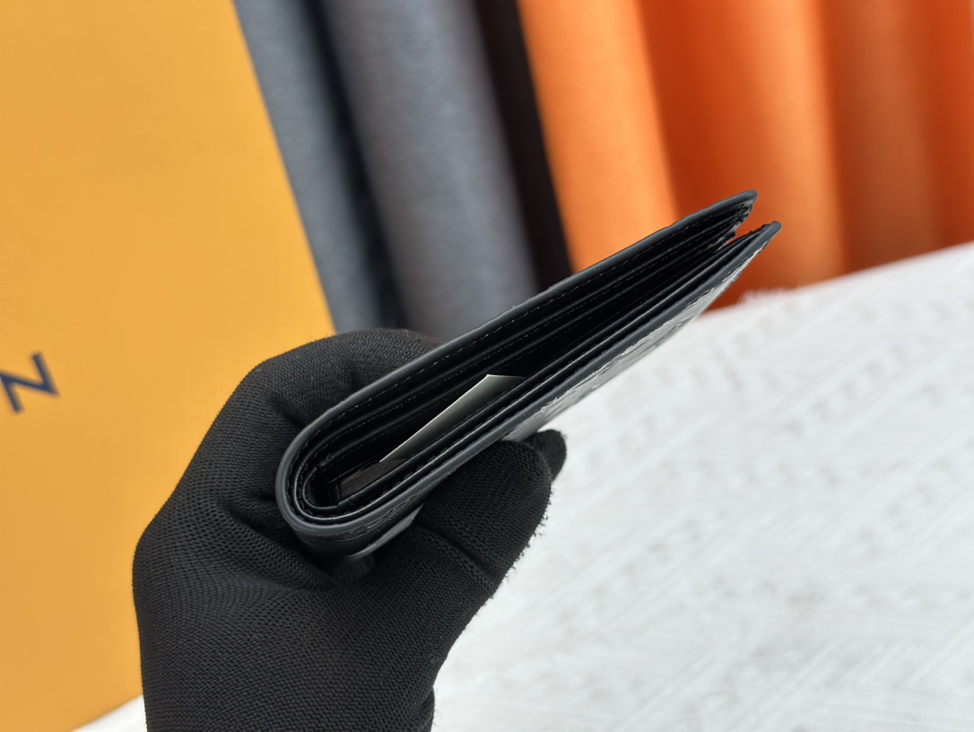 ルイ・ヴィトン ポルトフォイユ･ミュルティプル