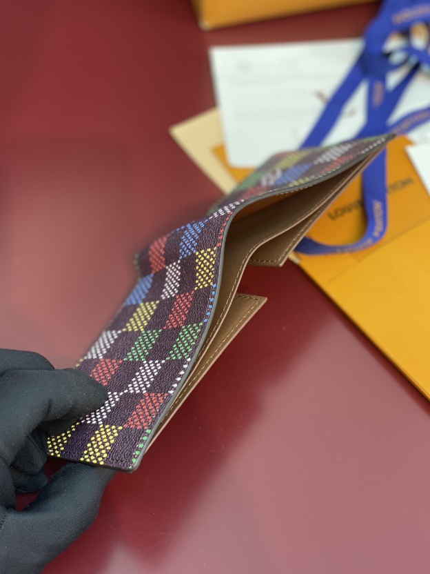 ルイ・ヴィトン ポルトフォイユ･ミュルティプル