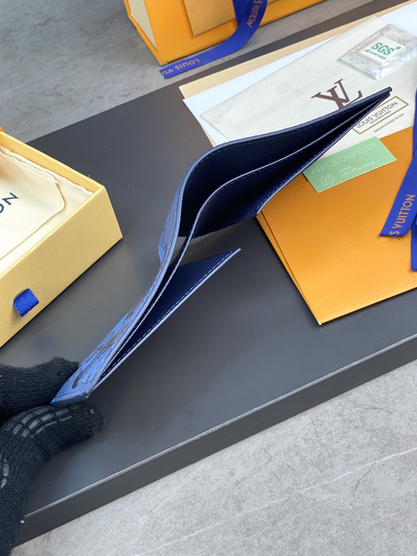 ルイ・ヴィトン ポルトフォイユ･スレンダー