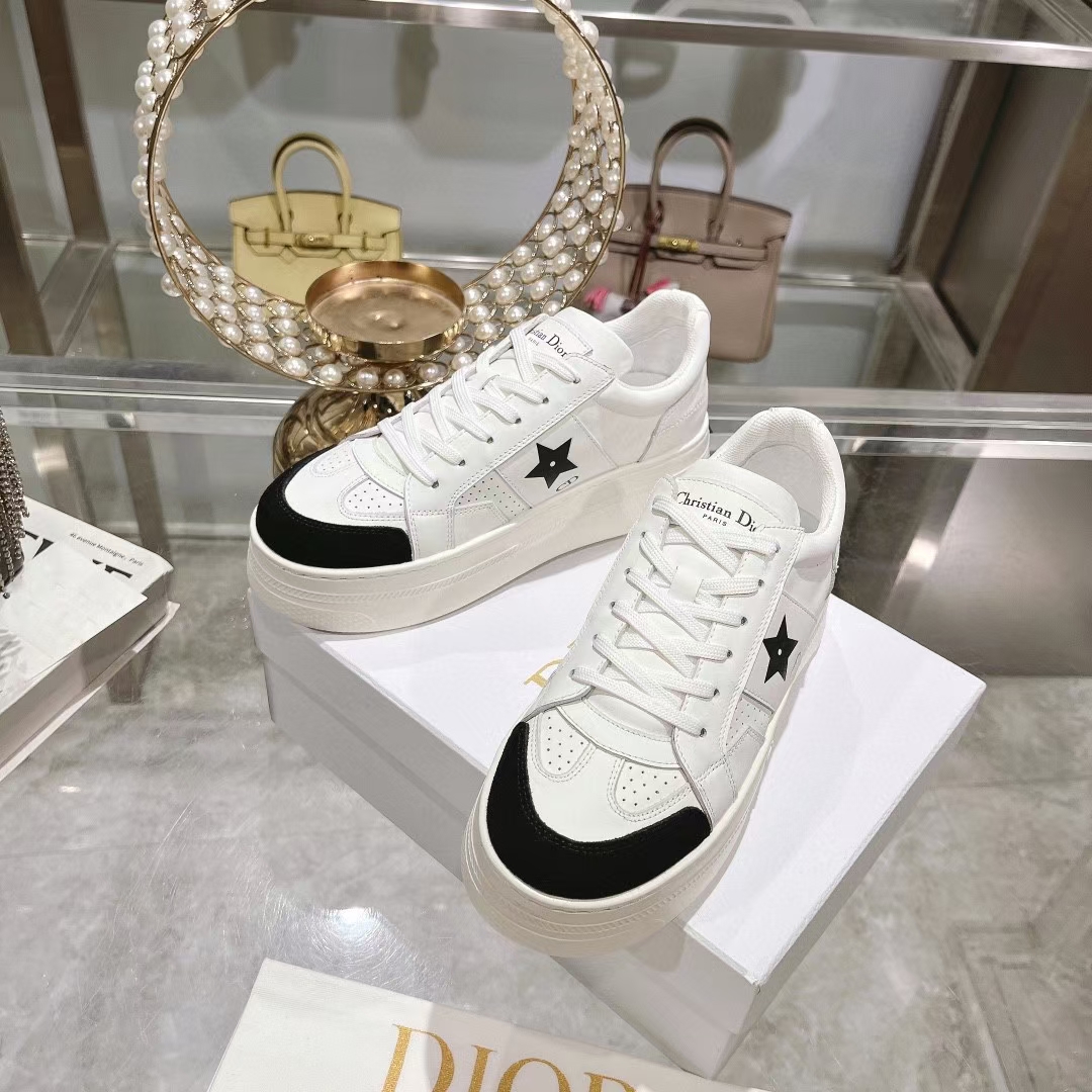 ディオール「Dior」プラットフォーム ホワイト スニーカー 2025 新作