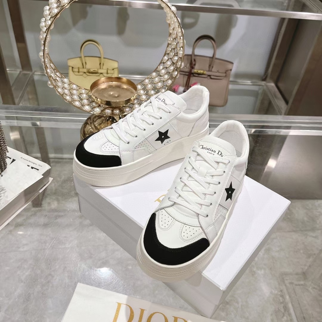 ディオール「Dior」プラットフォーム ホワイト スニーカー 2025 新作