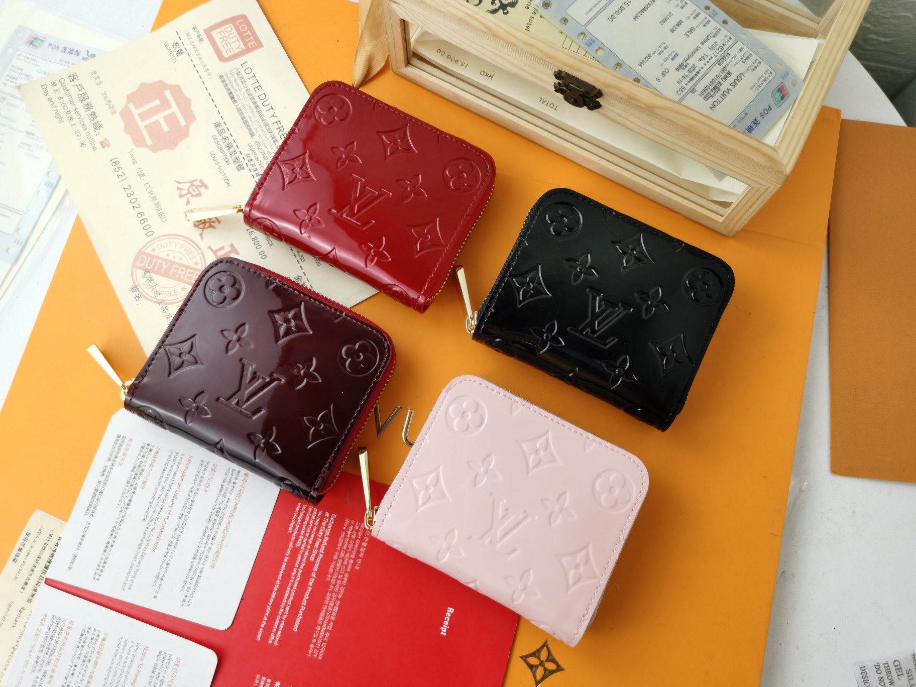 ルイ・ヴィトン ジッピー･コイン パース 4色