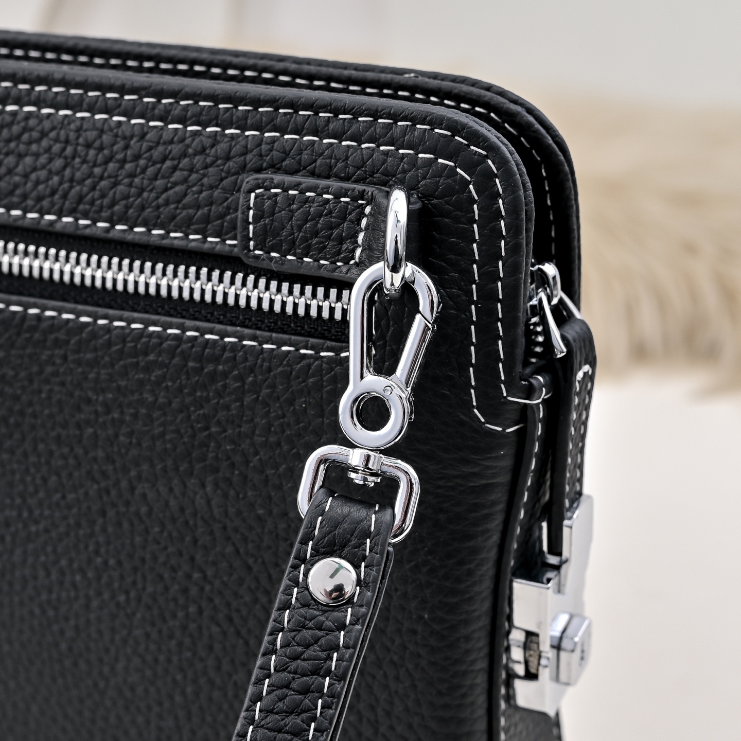 エルメス エヴリン ジップ レザー クラッチバッグ「Evelyne Clutch」