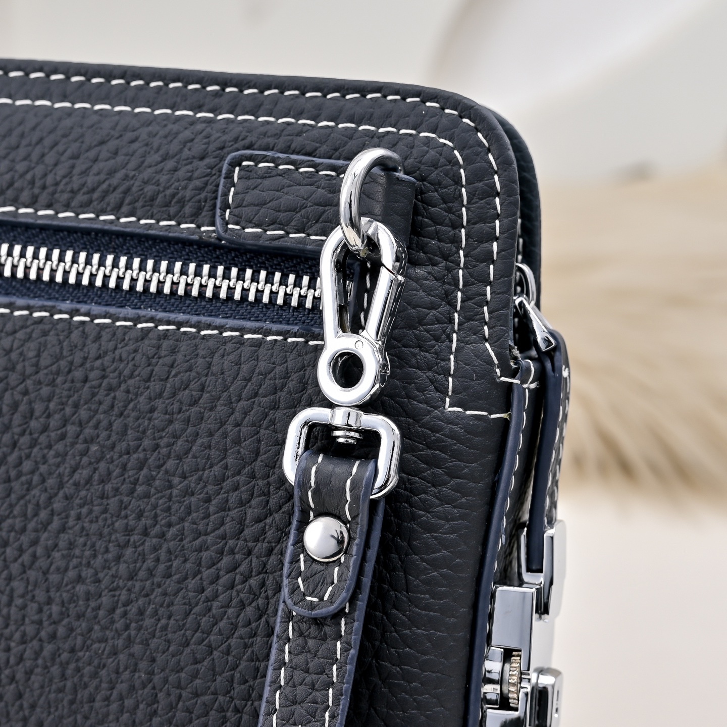 エルメス エヴリン ジップ レザー クラッチバッグ「Evelyne Clutch」