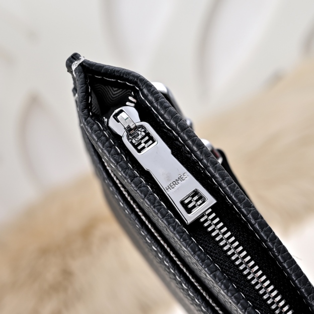 エルメス New H Passant ジップ クラッチバッグ