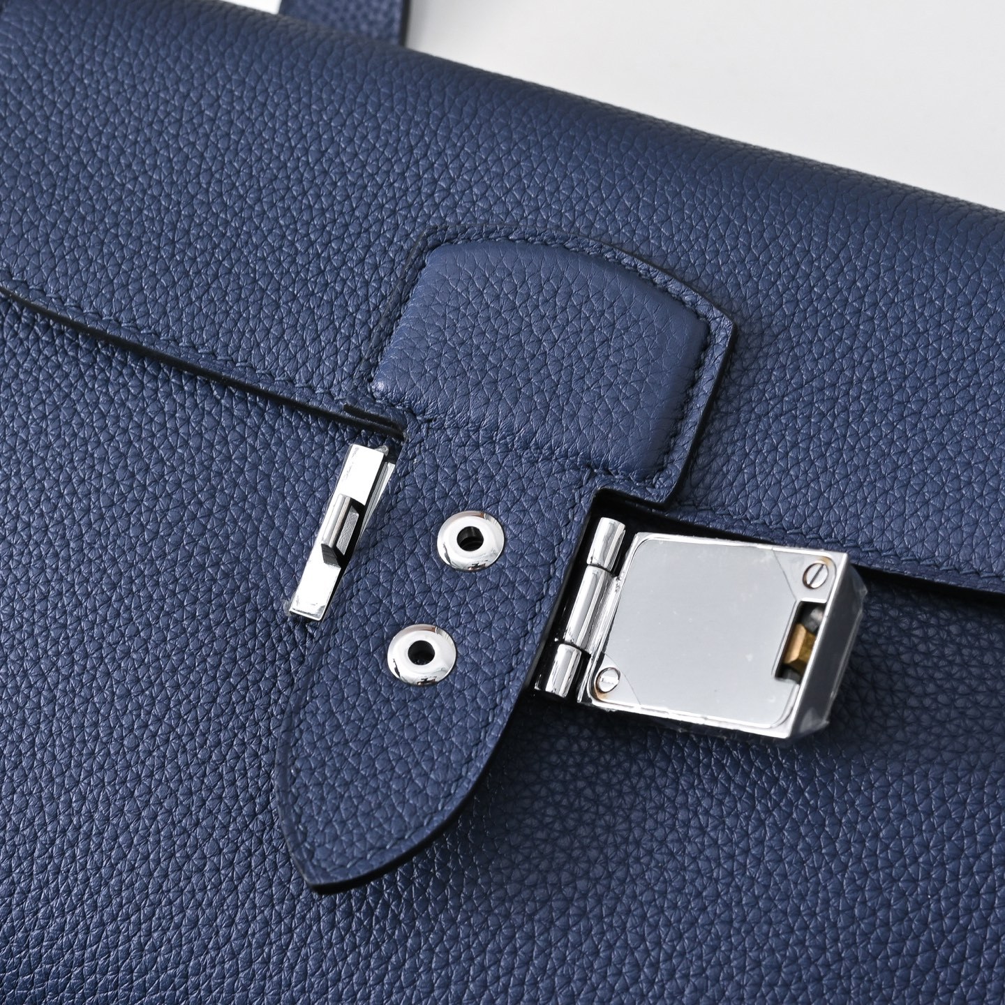 エルメス サック・ア・デペッシュ 21 メッセンジャーバッグ「Sac a Depeches」