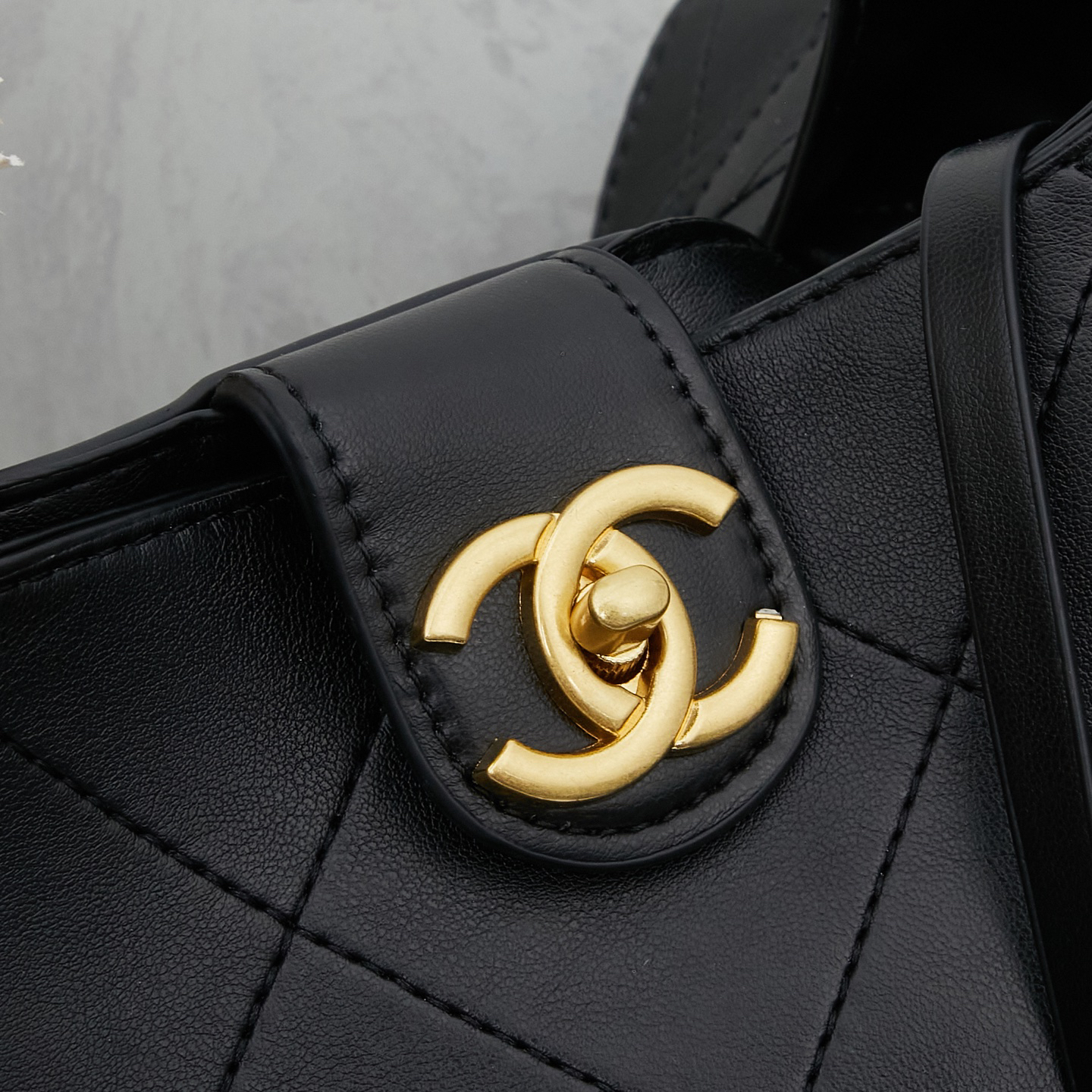 シャネル ホーボー バッグ「Hobo Bag」