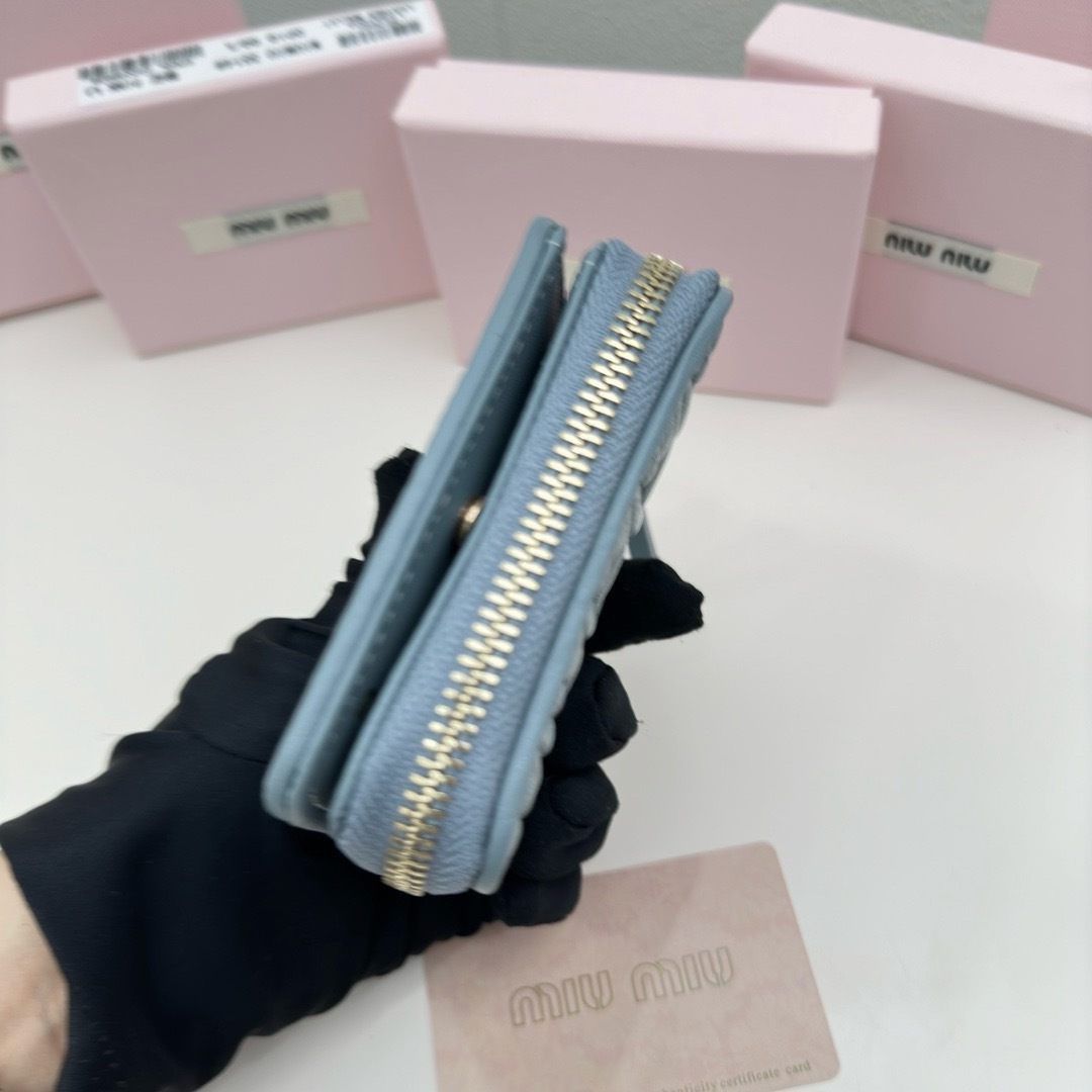 ミュウミュウ マテラッセレザー 財布「Matelassé Wallet」