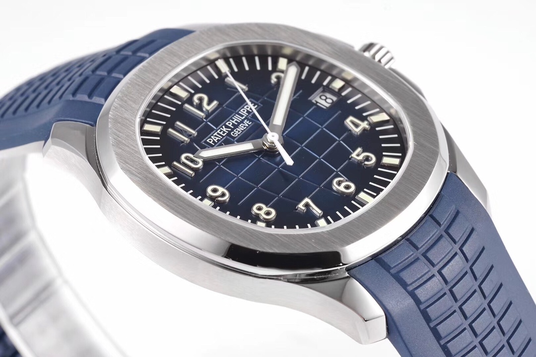 パテック フィリップ「Patek Philippe」アクアノート メンズ メカニカルウォッチ Ref.5168G "最強ハンドグレネード"