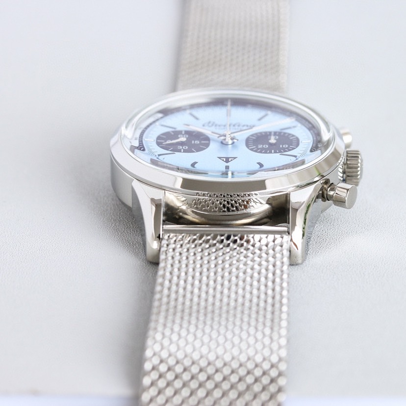 ブライトリング ナビタイマー 42mm