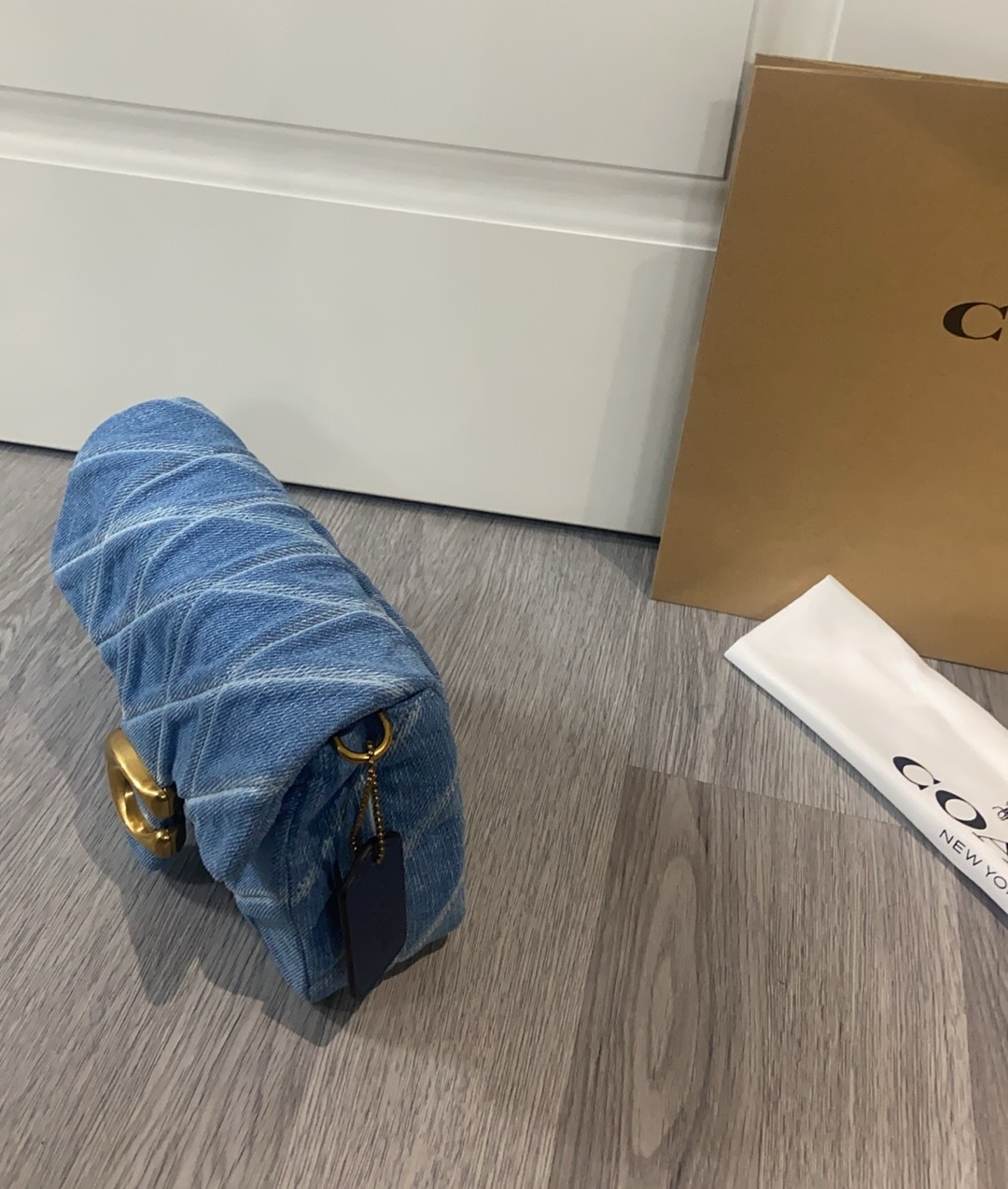 コーチ「Coach」スクエアタビー ショルダーバッグ