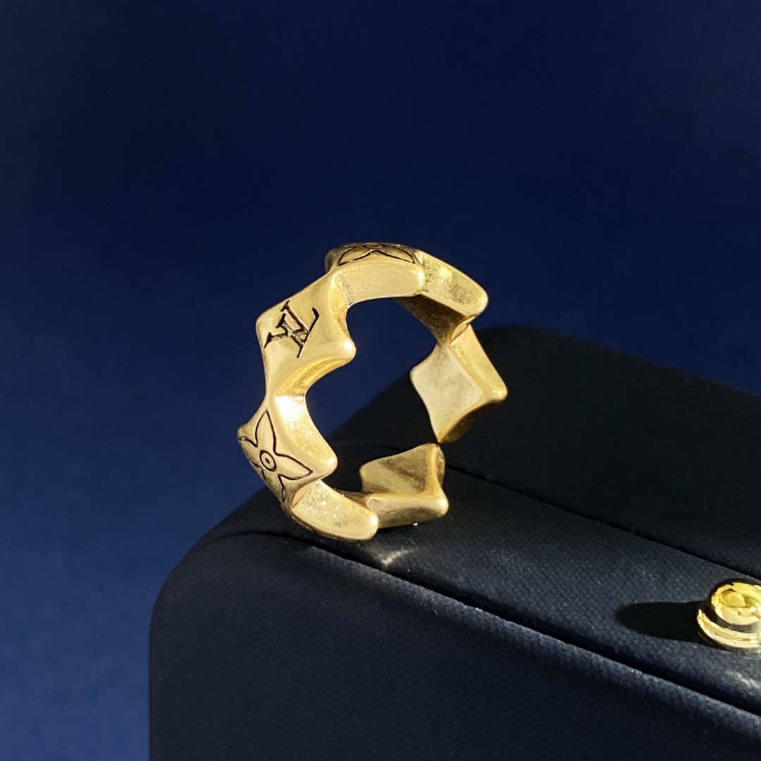 ルイ・ヴィトン スパイキー フラワー リング