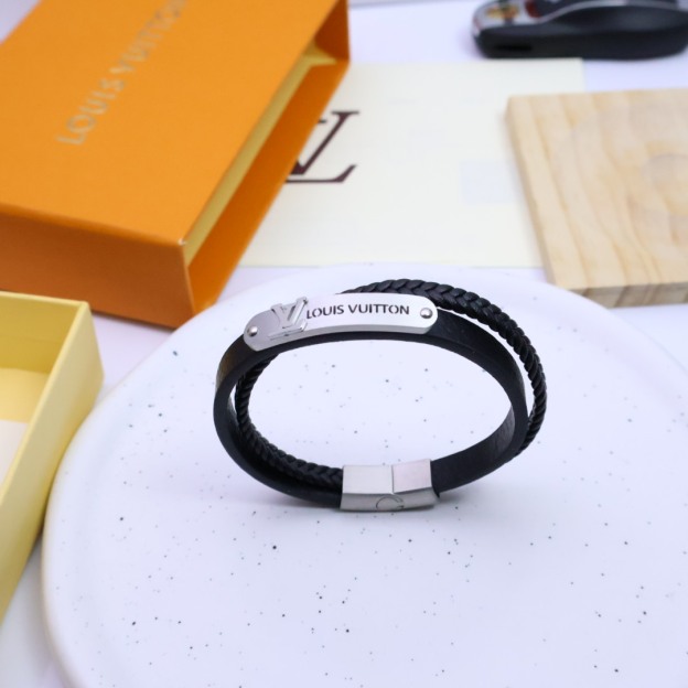ルイ・ヴィトン アイコニック ブレスレット
