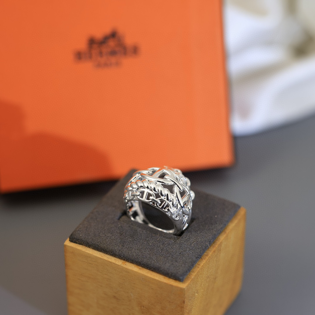 エルメス アイコニック＆クラシック リング コレクション