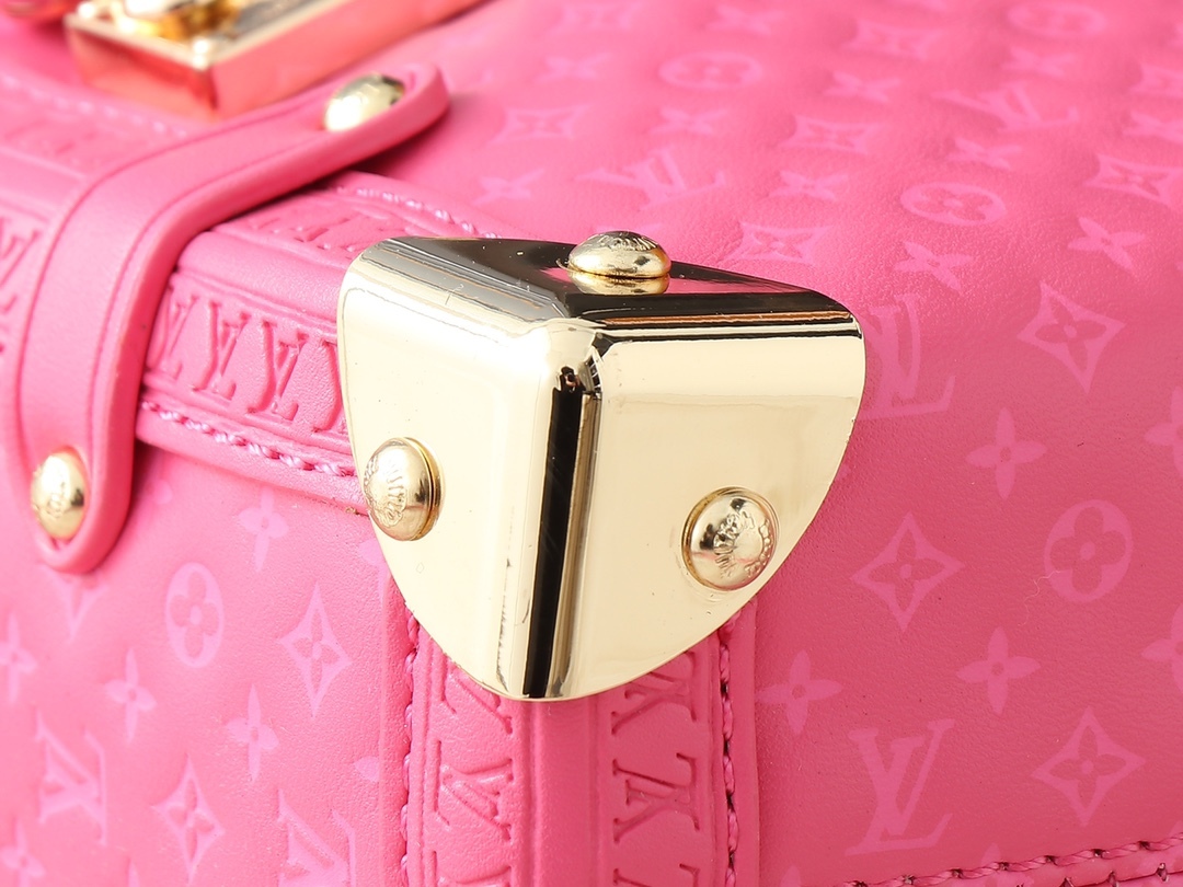 ルイ・ヴィトン サイド･トランク MM バッグ「Side Trunk Bag」