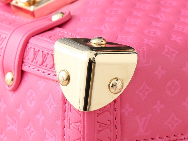 ルイ・ヴィトン サイド･トランク MM バッグ「Side Trunk Bag」