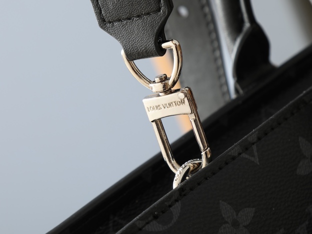 ルイ・ヴィトン サックプラ 24H「Sac Plat」