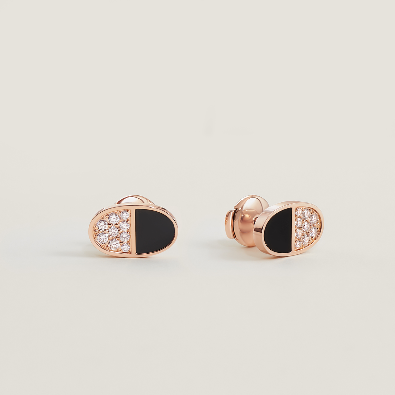 エルメス イヤリング、卓越した職人技の輝き