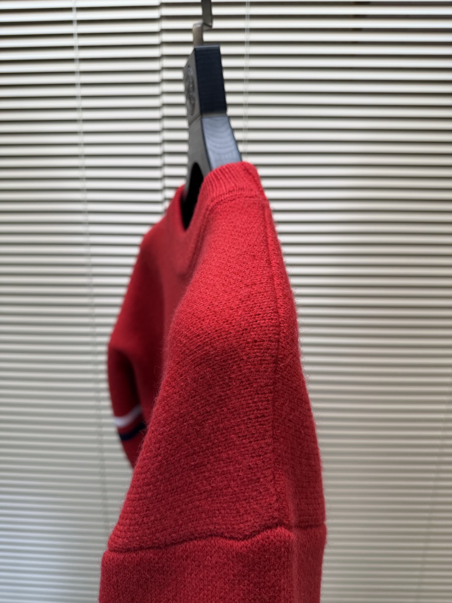 エルメス「Hermès」春季新作ラウンドネックスウェット