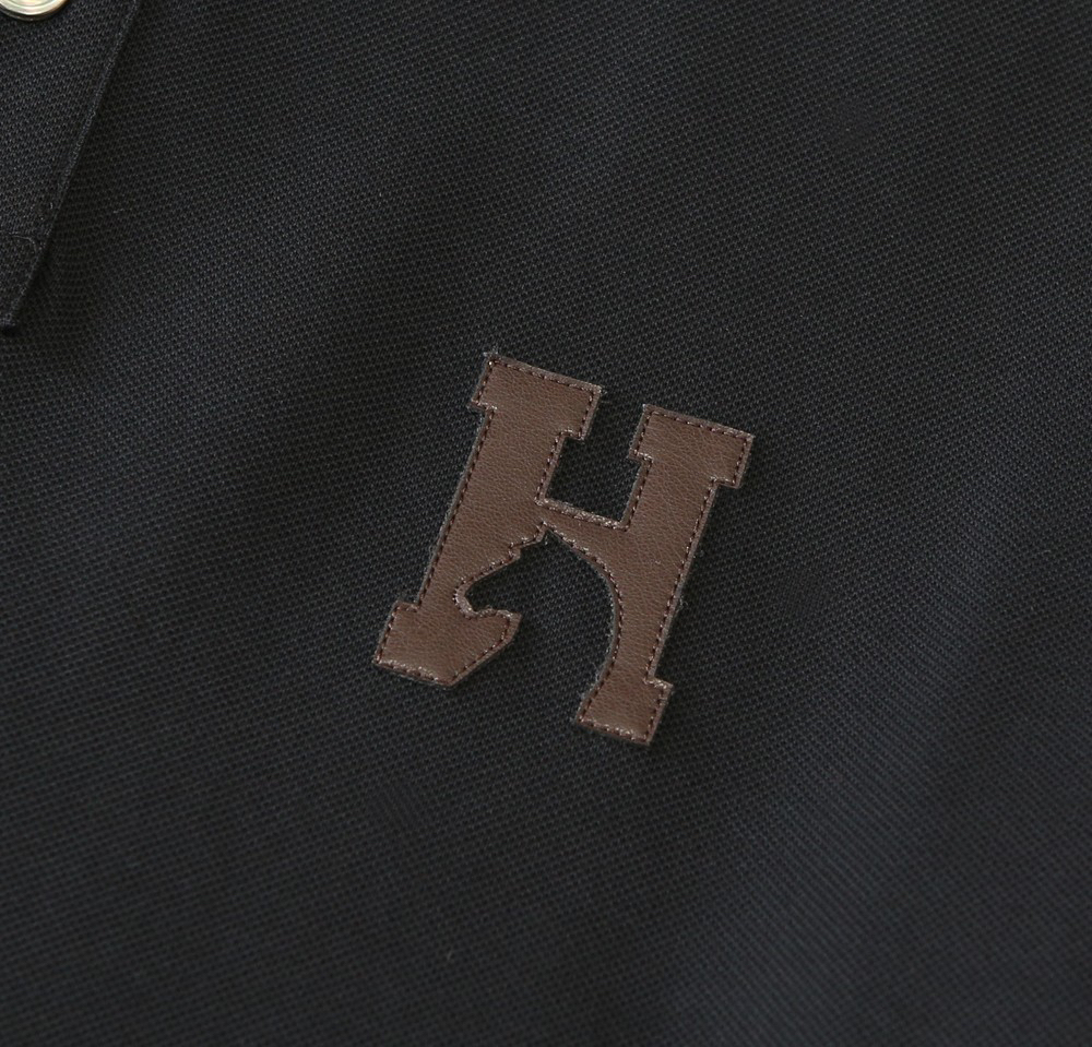 エルメス「Hermès」 春夏2026 刺繍コレクション Tシャツ