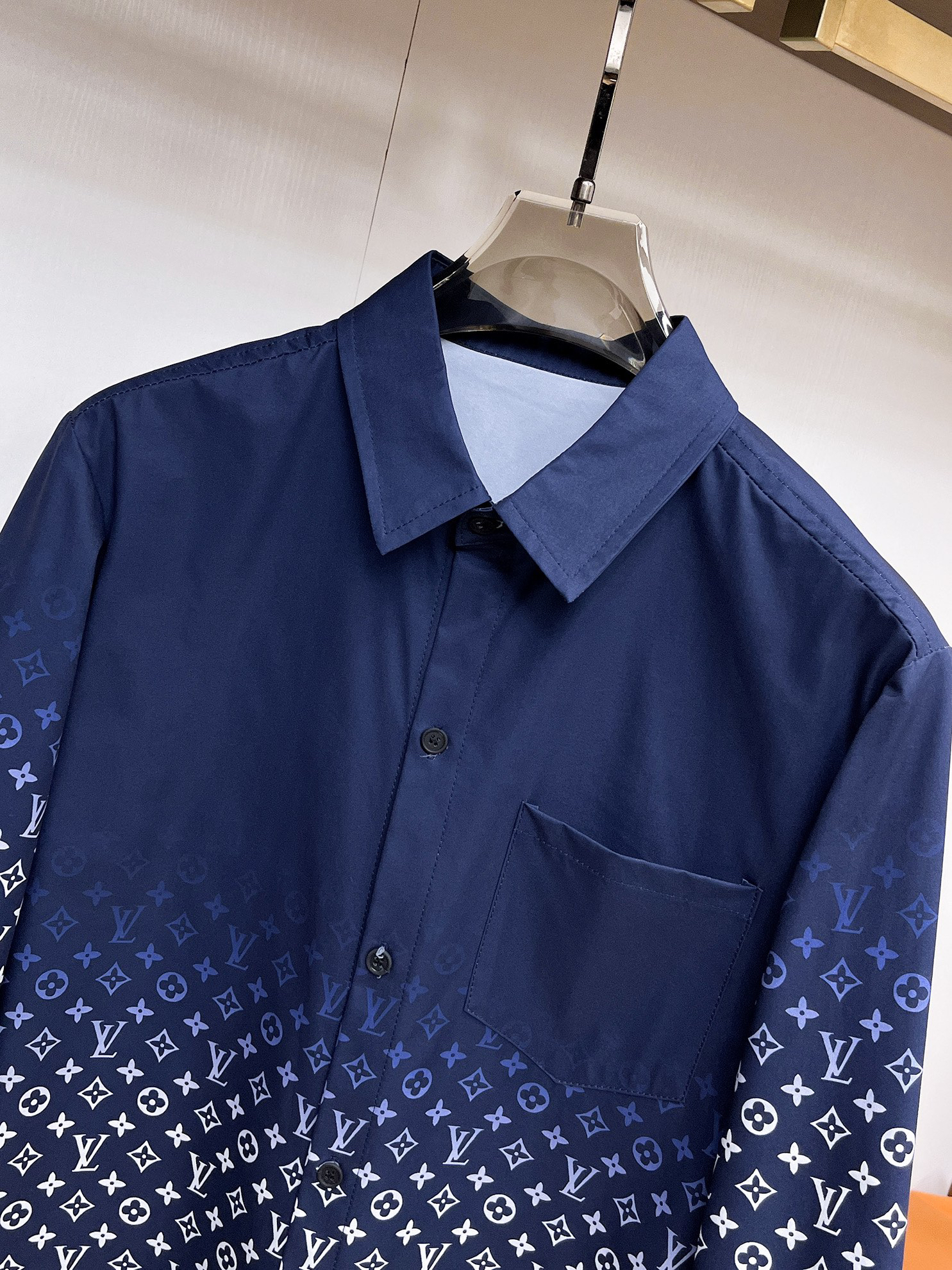 ルイ・ヴィトン「Louis Vuitton」2026 早春 コレクション シャツ