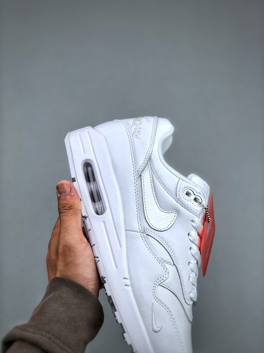 「コラボモデル」Nike Air Max 1 x Supreme スニーカー