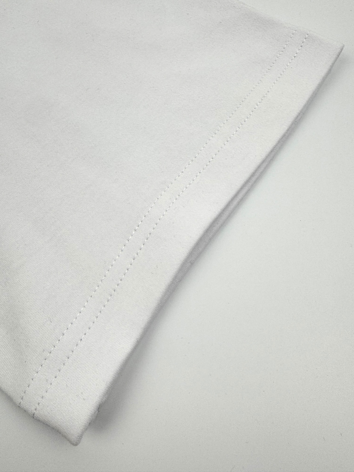 エルメス「Hermès」 クルーネックTシャツ 軽やかな着心地 春夏新作