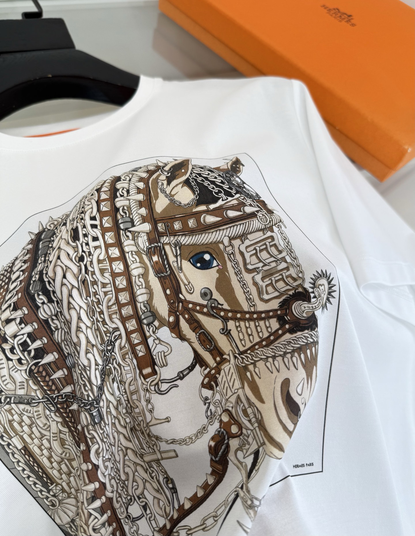 エルメス「Hermès」 クルーネックTシャツ 軽やかな着心地 春夏新作