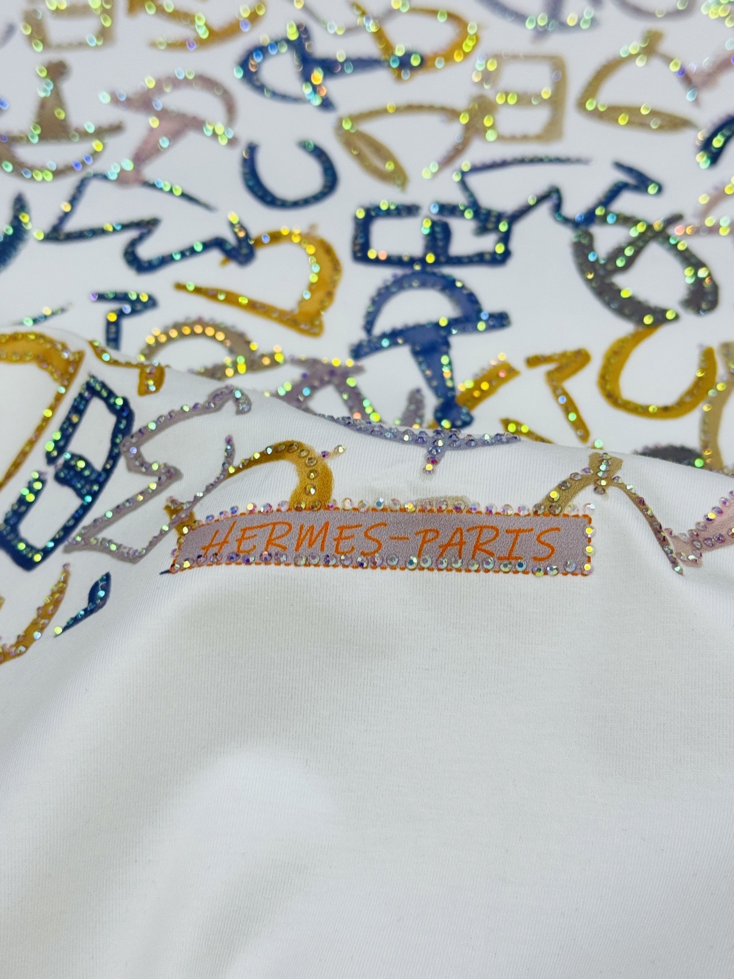エルメス「Hermès」 クルーネックTシャツ 軽やかな着心地 春夏新作