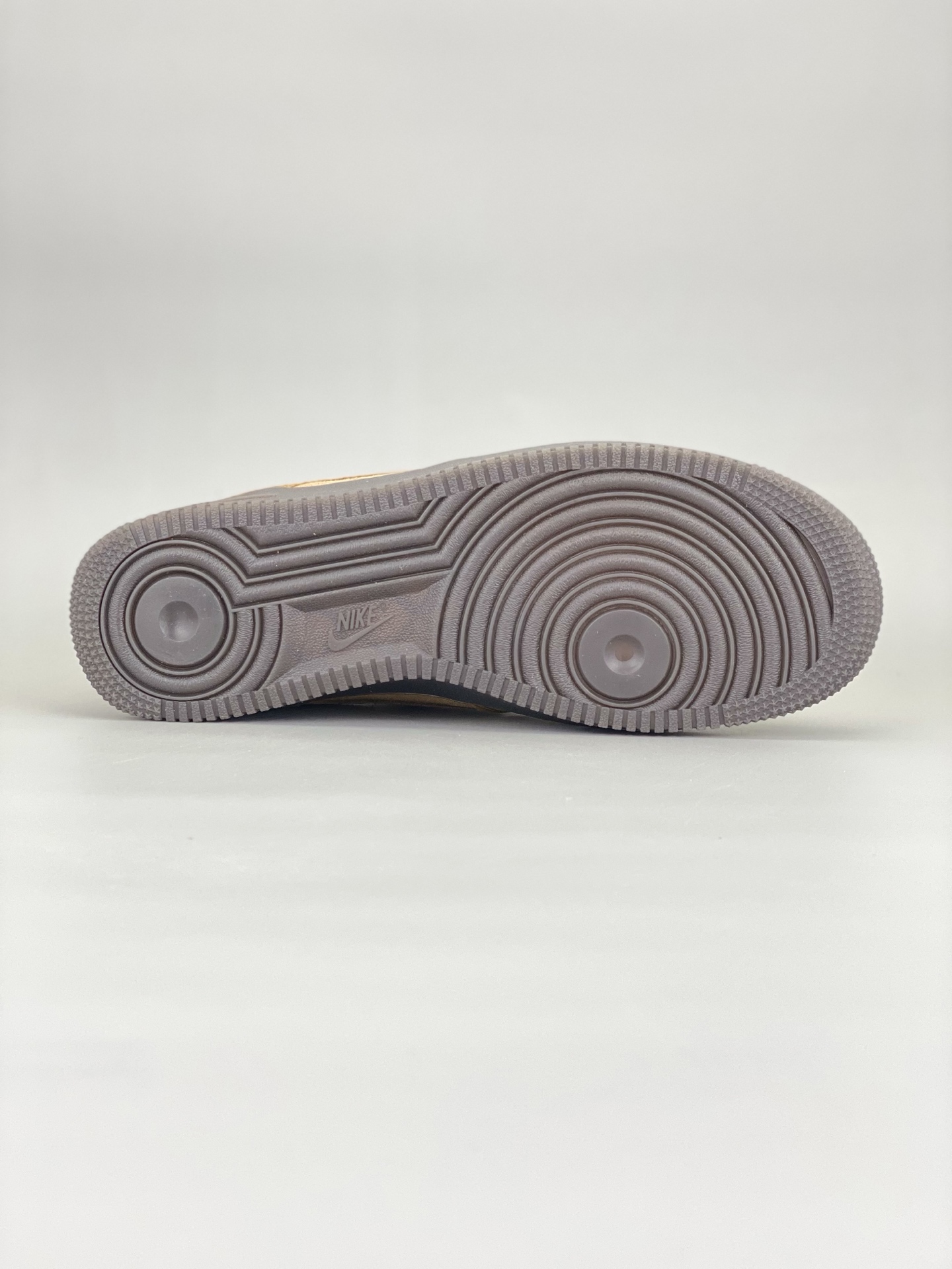 ナイキ「Nike」アライアンス製品 ク ロー カジュアルスニーカー