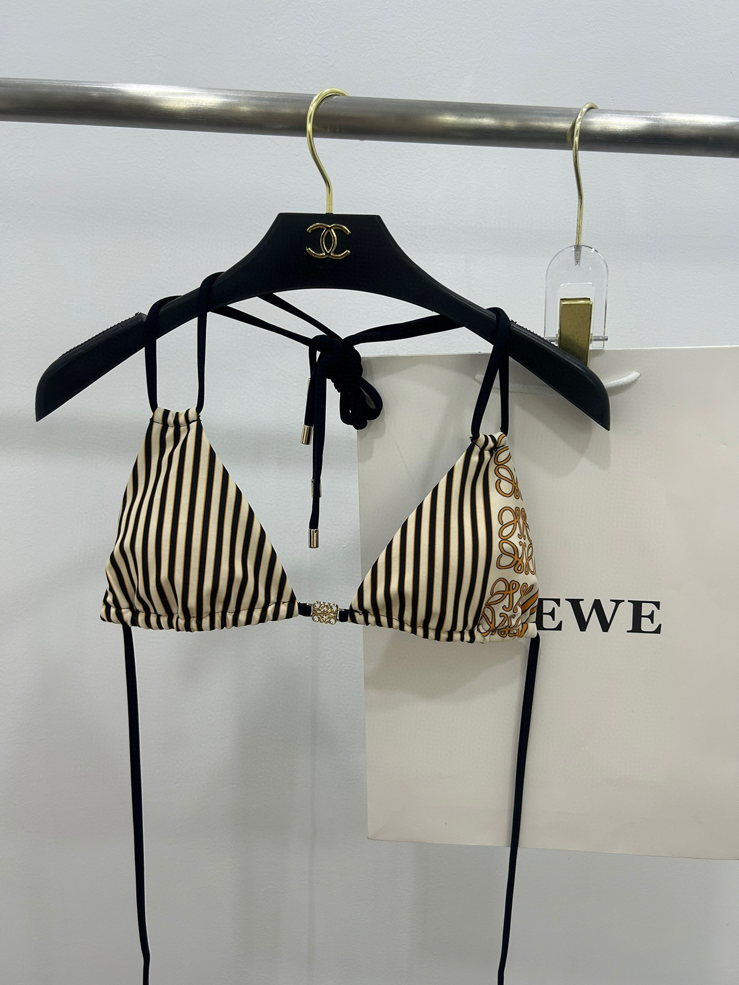 ロエベ「LOEWE」セパレート水着「2025夏季限定・人気プレミアムスイム登場！」