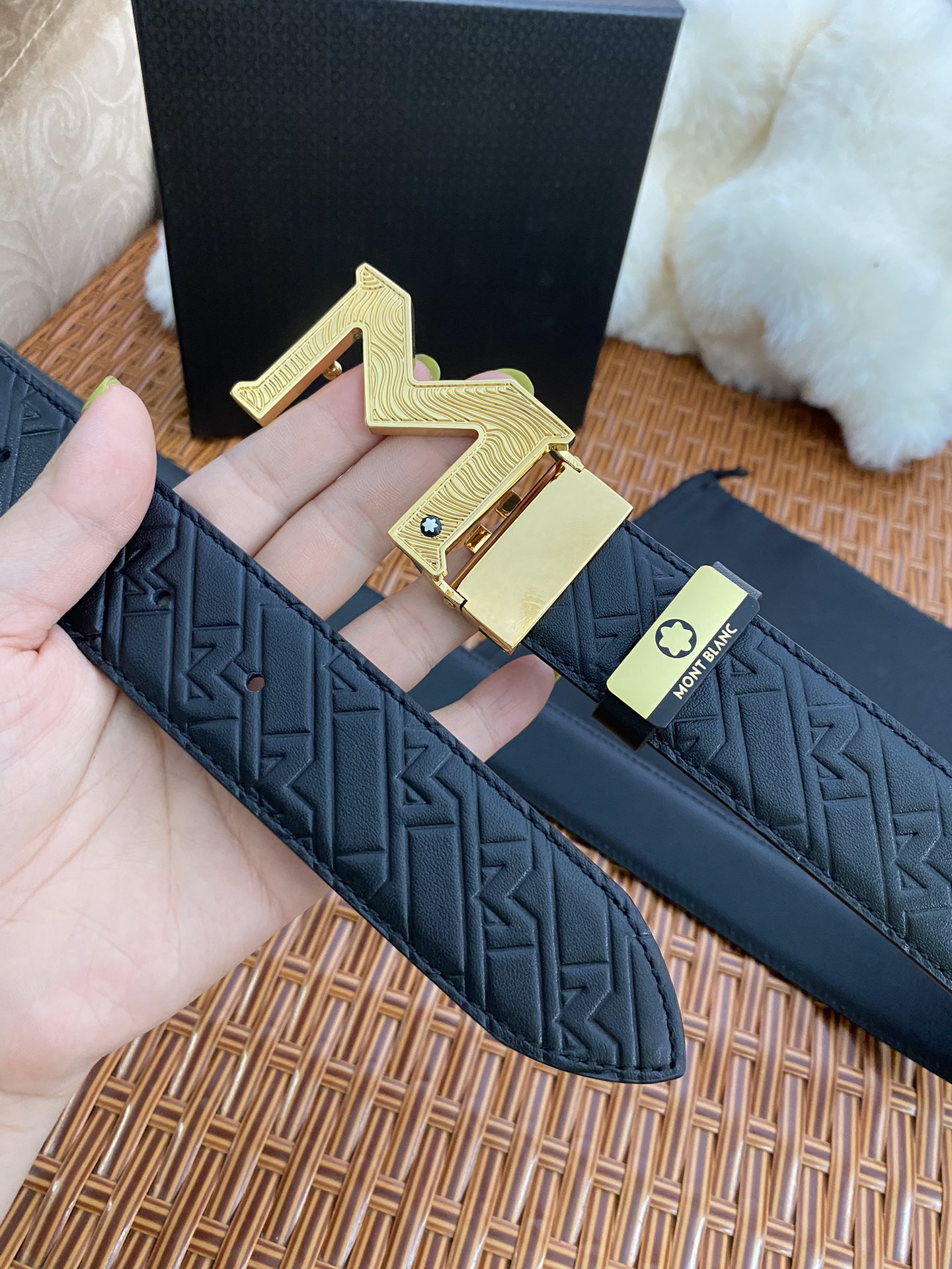 【厳選在庫】Montblanc ビジネスマン正装ベルト「全長約 100cm」