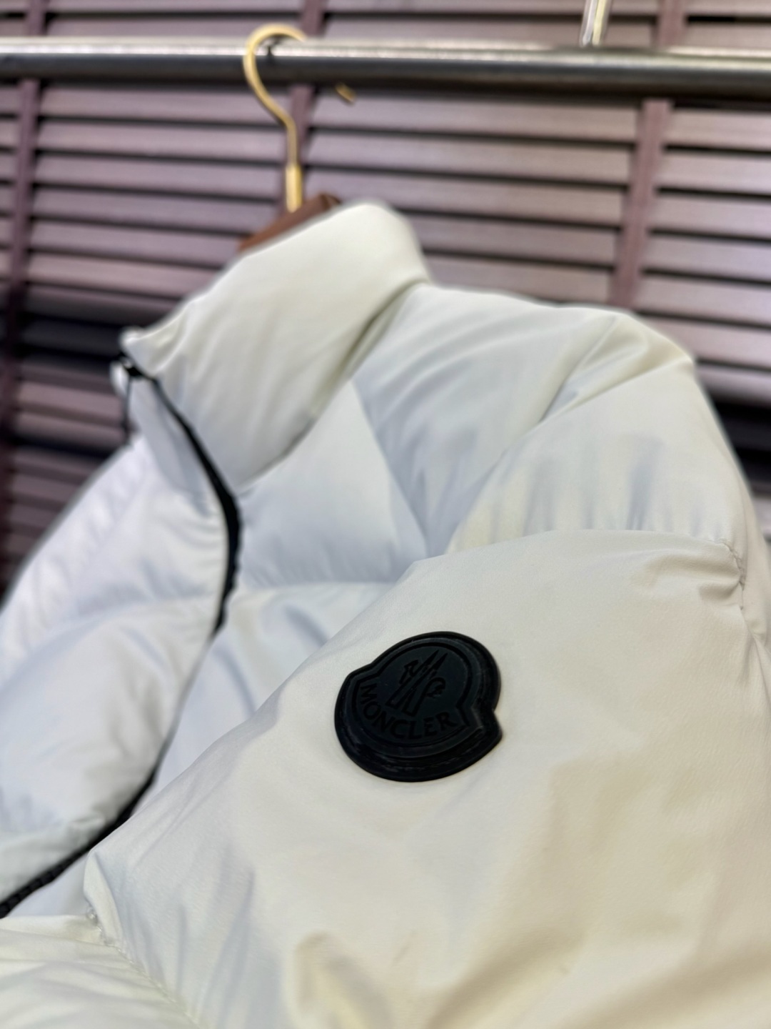 モンクレール 秋冬メンズ スタンドカラーダウンジャケット