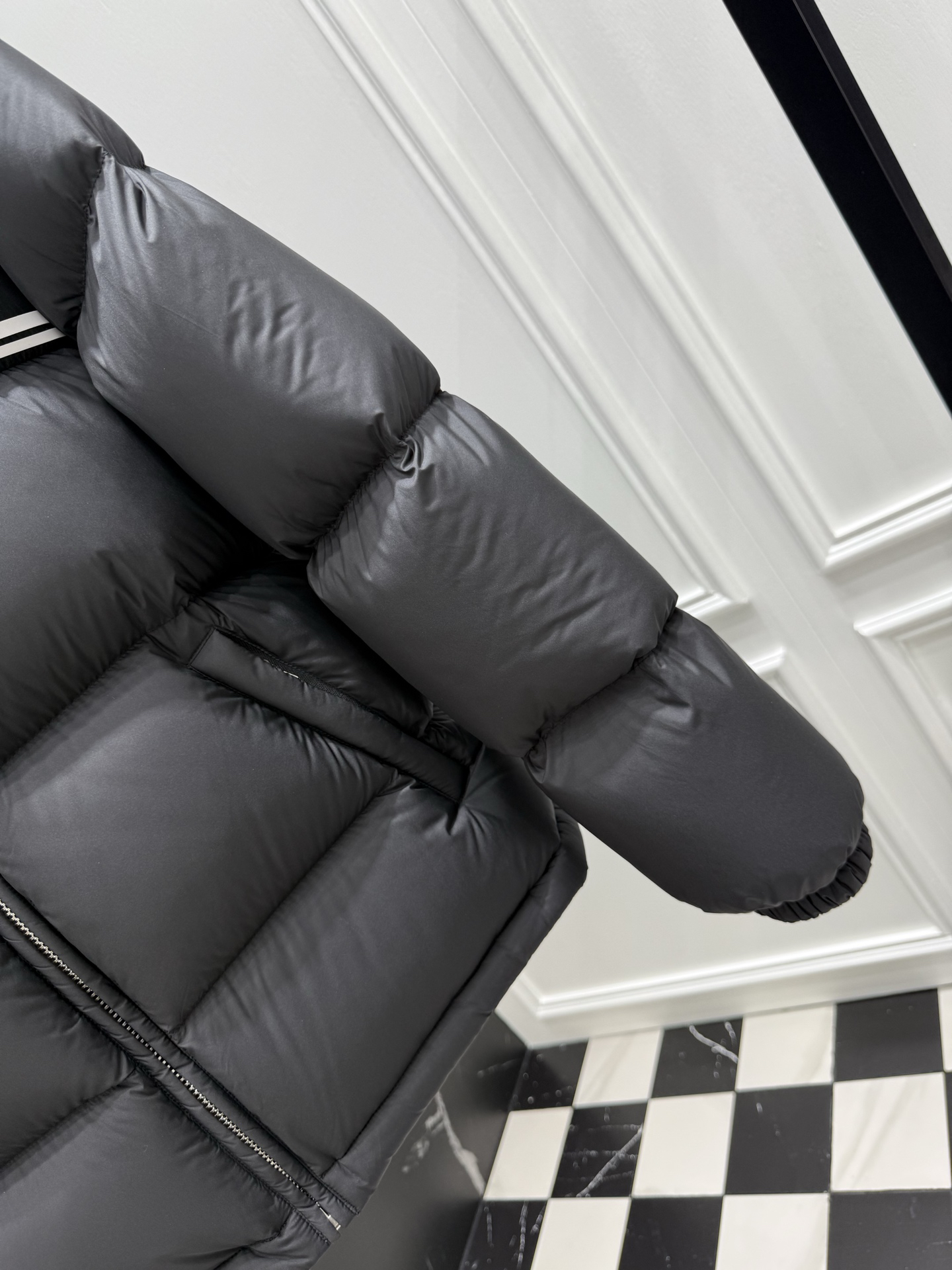 グッチ「Gucci」秋冬フード付きダウンジャケット